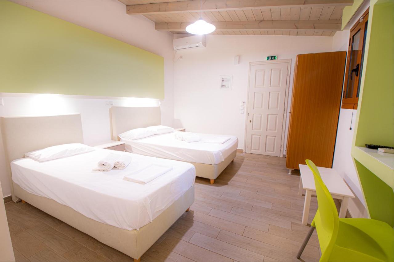 Apartments Korakakis Beach Фінікунда Екстер'єр фото
